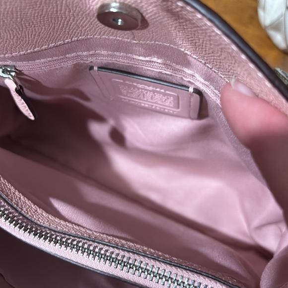 EUC Authentic Coach Pink Pebbled Leather Minetta Crossbody Tote - Picture 10 of 16